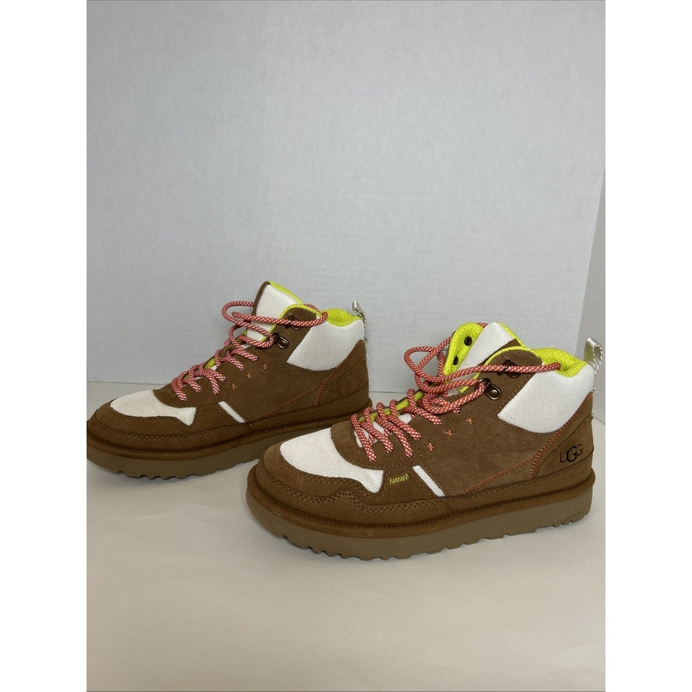 UGG Women's Highland Hi Heritage Boots Sneaker Chestnut Brown Sz US 9‎